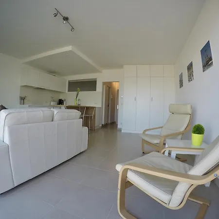 Apartment S7 *