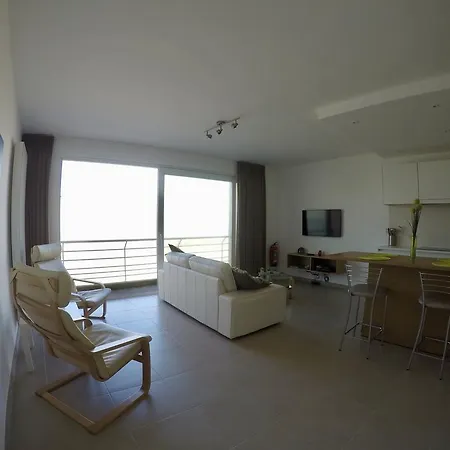 Apartment S7 *